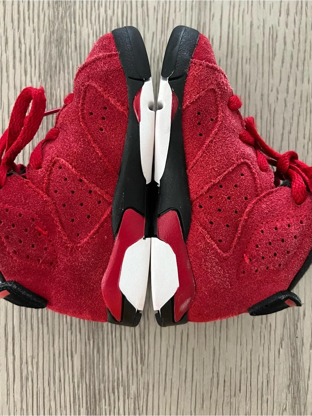 Air Jordan 6 retro toro bravo boys Red Suede Lace-Up Shoes